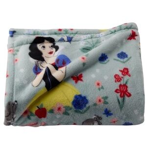 Disney’s “Snow White” Super Soft Printed Plush Throw (NWT)